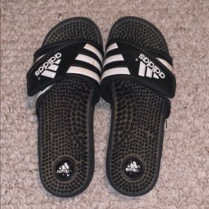 Adidas Adissage Slides